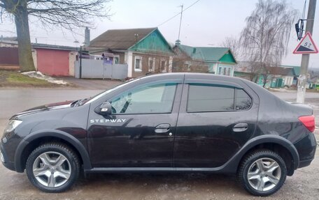 Renault Logan II, 2019 год, 1 300 000 рублей, 9 фотография