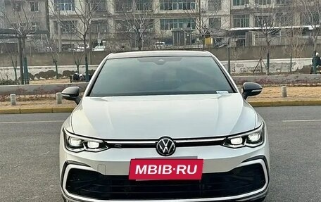 Volkswagen Golf VIII, 2022 год, 2 130 000 рублей, 3 фотография