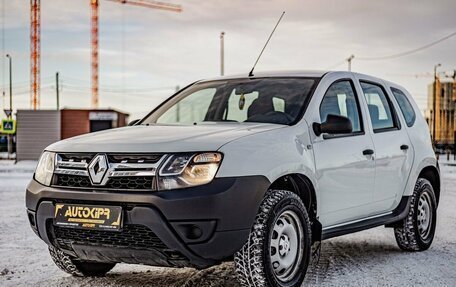 Renault Duster I рестайлинг, 2017 год, 970 000 рублей, 3 фотография