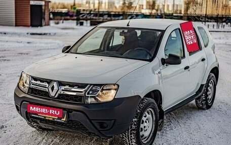 Renault Duster I рестайлинг, 2017 год, 970 000 рублей, 4 фотография