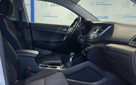 Hyundai Tucson III, 2016 год, 2 099 000 рублей, 11 фотография