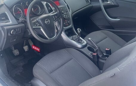 Opel Astra J, 2013 год, 1 150 000 рублей, 8 фотография