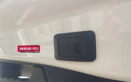 Toyota RAV4, 2019 год, 3 290 000 рублей, 24 фотография