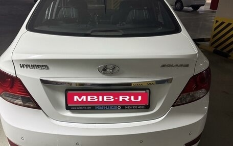 Hyundai Solaris II рестайлинг, 2011 год, 850 000 рублей, 2 фотография