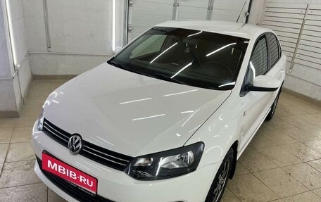 Volkswagen Polo VI (EU Market), 2012 год, 957 000 рублей, 1 фотография