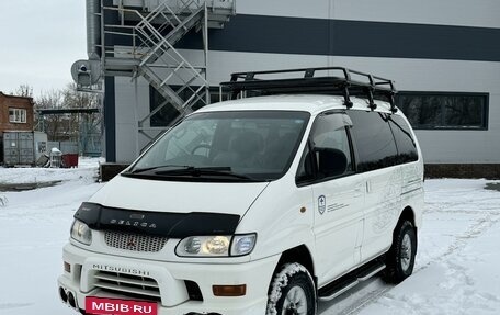 Mitsubishi Delica IV, 1999 год, 1 900 000 рублей, 3 фотография