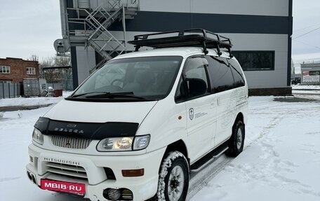 Mitsubishi Delica IV, 1999 год, 1 900 000 рублей, 4 фотография