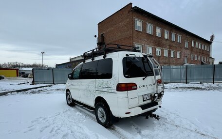 Mitsubishi Delica IV, 1999 год, 1 900 000 рублей, 38 фотография