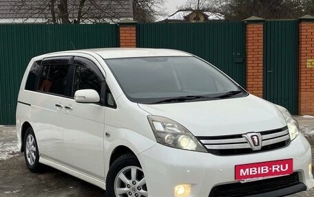 Toyota ISis I, 2011 год, 1 250 000 рублей, 2 фотография