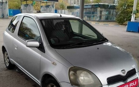 Toyota Vitz, 2000 год, 390 000 рублей, 2 фотография