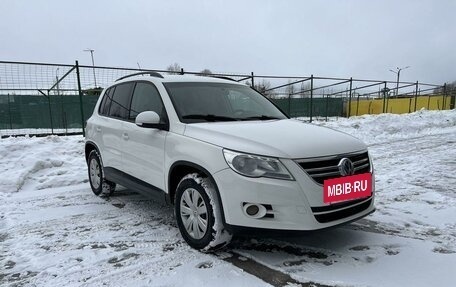 Volkswagen Tiguan I, 2010 год, 895 000 рублей, 5 фотография