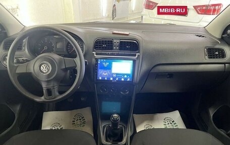 Volkswagen Polo VI (EU Market), 2012 год, 957 000 рублей, 22 фотография