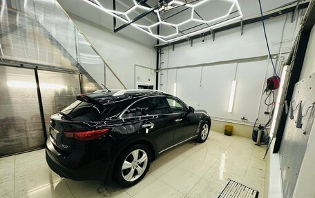 Infiniti FX II, 2011 год, 1 720 000 рублей, 11 фотография