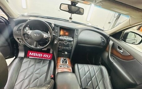 Infiniti FX II, 2011 год, 1 720 000 рублей, 32 фотография