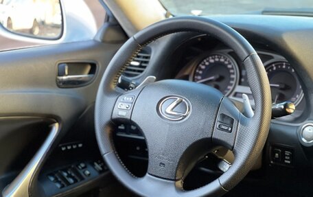 Lexus IS II рестайлинг 2, 2007 год, 1 300 000 рублей, 14 фотография