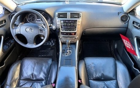 Lexus IS II рестайлинг 2, 2007 год, 1 300 000 рублей, 17 фотография