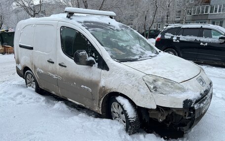 Peugeot Partner II рестайлинг 2, 2011 год, 470 000 рублей, 1 фотография