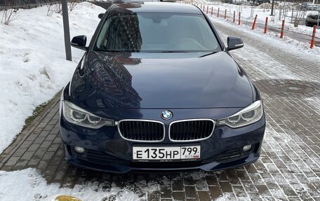 BMW 3 серия, 2013 год, 1 600 000 рублей, 1 фотография