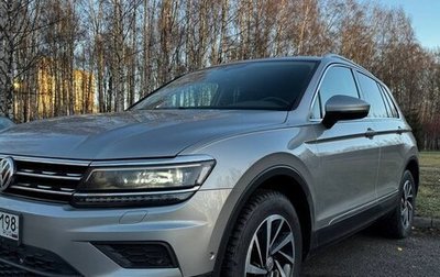 Volkswagen Tiguan II, 2018 год, 2 200 000 рублей, 1 фотография