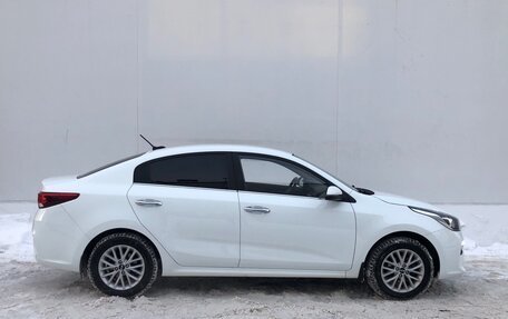 KIA Rio IV, 2020 год, 1 599 000 рублей, 4 фотография