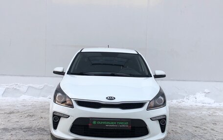 KIA Rio IV, 2020 год, 1 599 000 рублей, 2 фотография