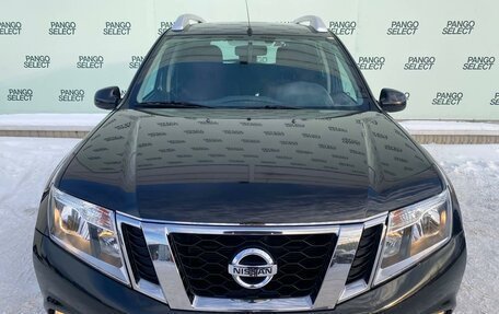 Nissan Terrano III, 2014 год, 1 060 000 рублей, 2 фотография