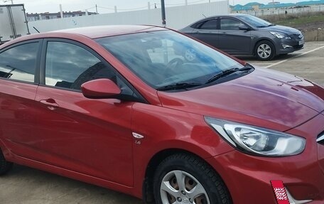 Hyundai Solaris II рестайлинг, 2011 год, 850 000 рублей, 17 фотография