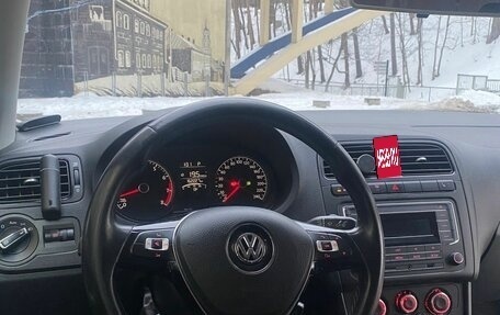 Volkswagen Polo VI (EU Market), 2018 год, 1 050 000 рублей, 8 фотография