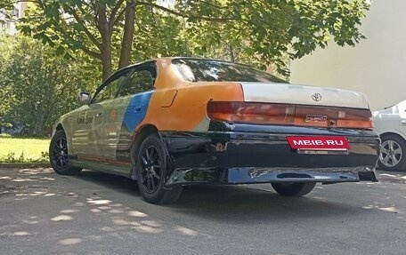 Toyota Chaser IV, 1993 год, 400 000 рублей, 2 фотография