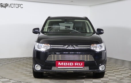 Mitsubishi Outlander III рестайлинг 3, 2012 год, 1 569 990 рублей, 2 фотография