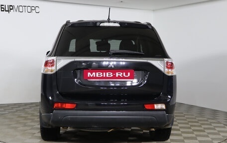 Mitsubishi Outlander III рестайлинг 3, 2012 год, 1 569 990 рублей, 6 фотография