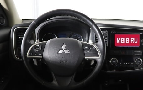 Mitsubishi Outlander III рестайлинг 3, 2012 год, 1 569 990 рублей, 10 фотография