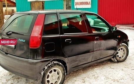 Fiat Punto III Punto Evo рестайлинг, 1998 год, 150 000 рублей, 3 фотография