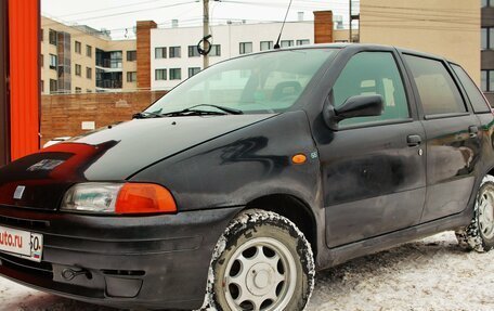 Fiat Punto III Punto Evo рестайлинг, 1998 год, 150 000 рублей, 32 фотография