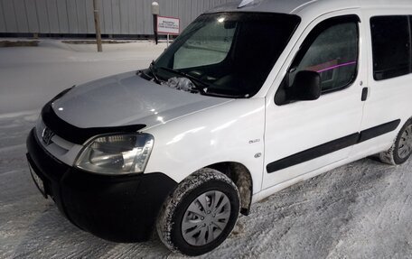 Peugeot Partner II рестайлинг 2, 2010 год, 520 000 рублей, 4 фотография