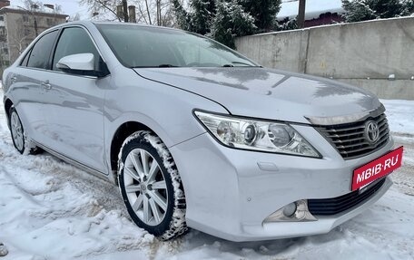 Toyota Camry, 2014 год, 1 890 000 рублей, 7 фотография