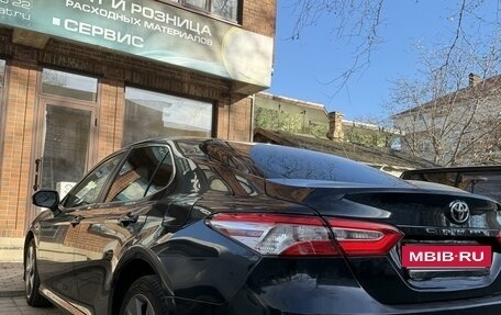 Toyota Camry, 2018 год, 3 000 000 рублей, 10 фотография