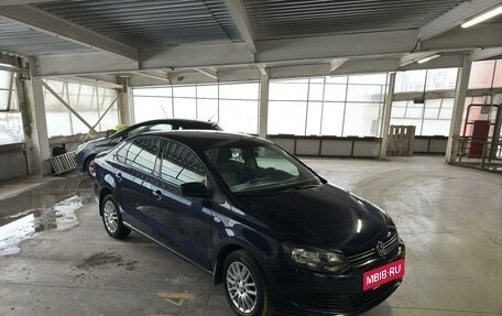 Volkswagen Polo VI (EU Market), 2012 год, 848 000 рублей, 2 фотография