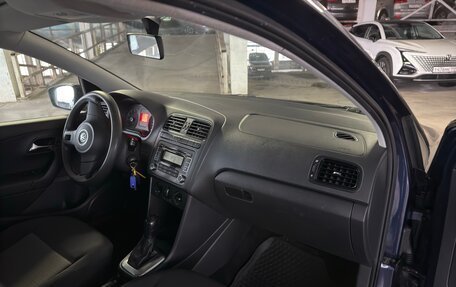 Volkswagen Polo VI (EU Market), 2012 год, 848 000 рублей, 13 фотография