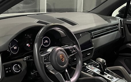 Porsche Cayenne III, 2018 год, 6 599 000 рублей, 8 фотография