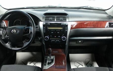 Toyota Camry, 2013 год, 1 199 990 рублей, 8 фотография