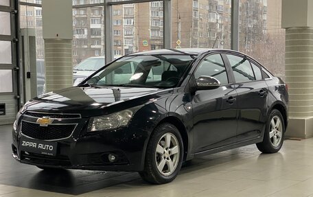 Chevrolet Cruze II, 2010 год, 889 000 рублей, 3 фотография