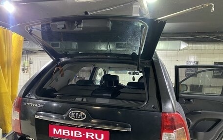 KIA Sportage II, 2010 год, 900 000 рублей, 19 фотография