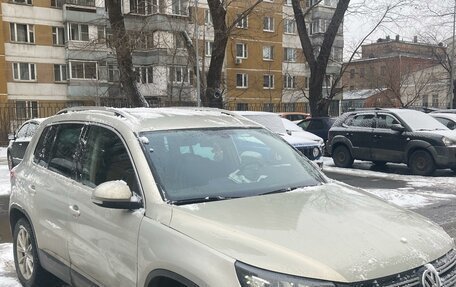 Volkswagen Tiguan I, 2012 год, 1 600 000 рублей, 2 фотография