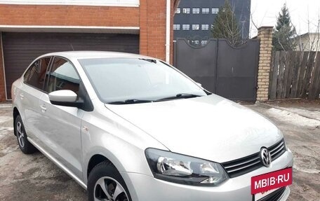 Volkswagen Polo VI (EU Market), 2013 год, 1 299 000 рублей, 2 фотография