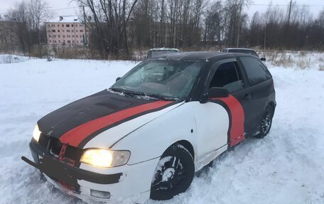 SEAT Ibiza II, 2001 год, 140 000 рублей, 1 фотография