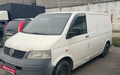 Volkswagen Transporter T5 рестайлинг, 2006 год, 580 000 рублей, 3 фотография