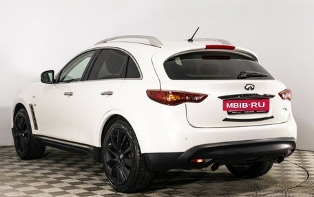 Infiniti QX70, 2016 год, 3 160 000 рублей, 7 фотография