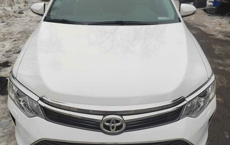 Toyota Camry, 2017 год, 2 750 000 рублей, 14 фотография