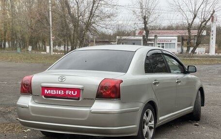 Toyota Avensis III рестайлинг, 2004 год, 560 000 рублей, 4 фотография